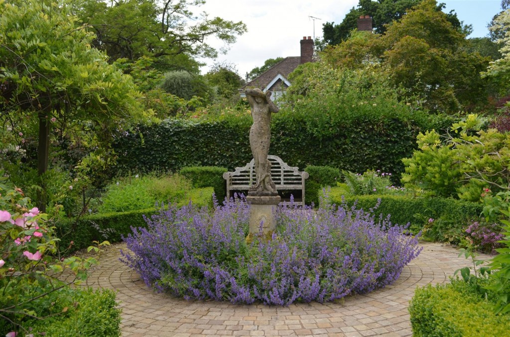 Burrow-Farm-Gardens-11-Large-1024x678 Burrow-Farm-Gardens-11-Large-1024x678