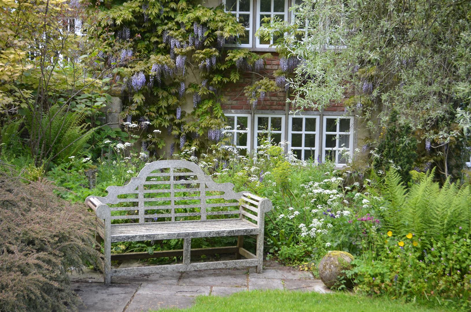 Home Burrow Farm Gardens